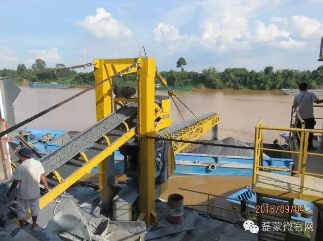 磊蒙機(jī)械超長(zhǎng)距離輸送帶在越南建成 磊蒙機(jī)械超長(zhǎng)距離輸送帶在越南建成