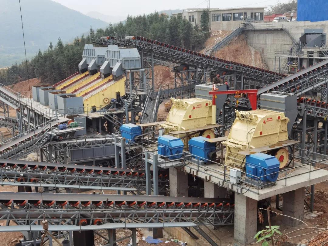 動態(tài)丨磊蒙集團大型反擊破助力湖北建設(shè)